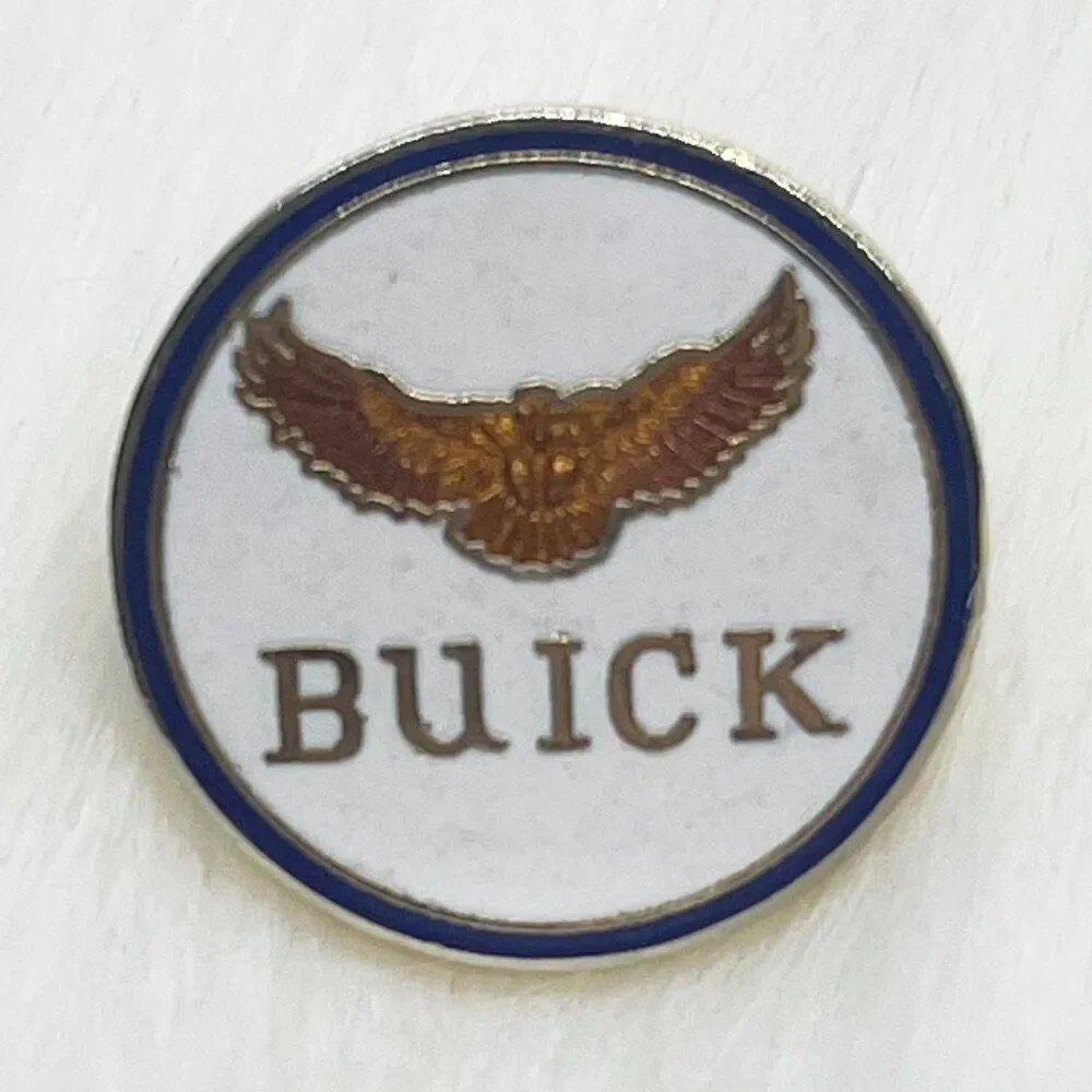 🔮‎ 5/$25 Vintage Buick Pin